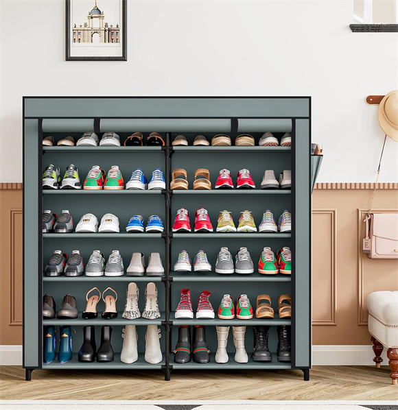 Shoe rack with cover